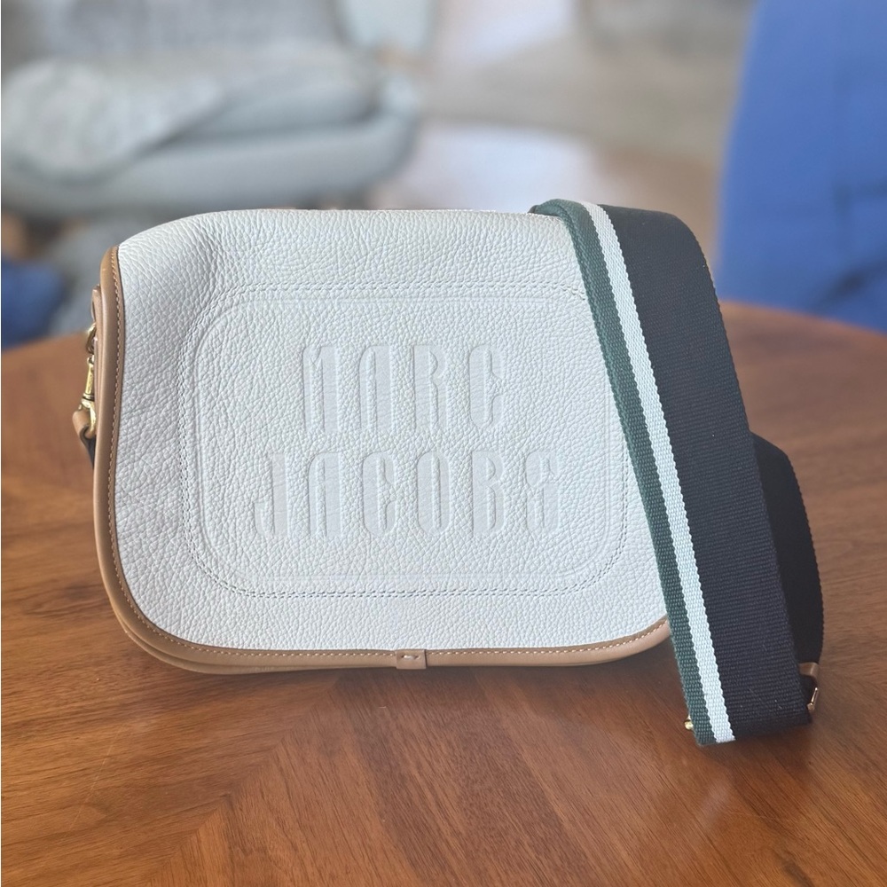Marc Jacobs White and Tan Shoulder Bag